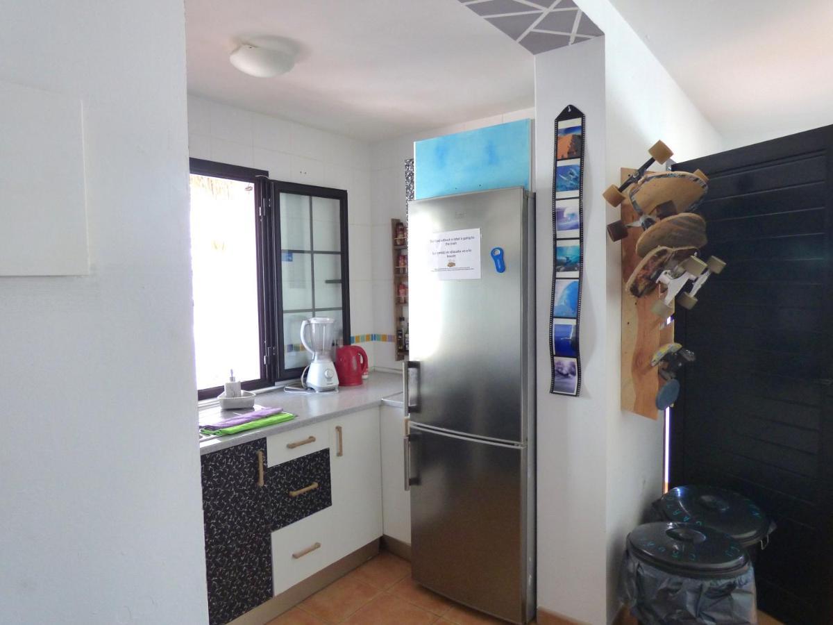 La Fresa Hostel Corralejo Exterior photo