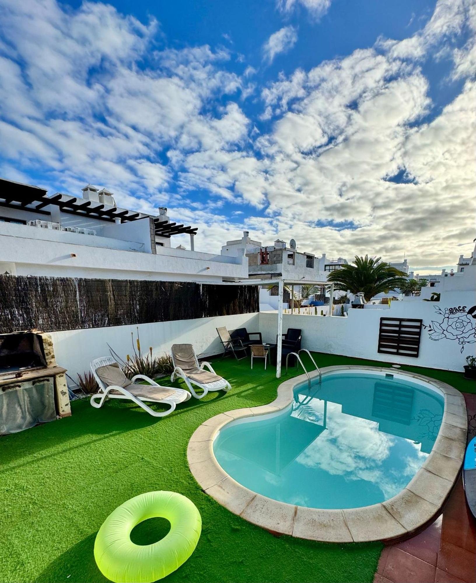 La Fresa Hostel Corralejo Exterior photo